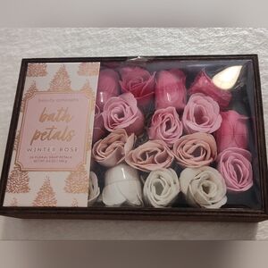 Bath Petals - Winter Rose